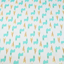 Jersey-Stoff mit mintfarbenen Alpakas auf weißem Hintergrund  