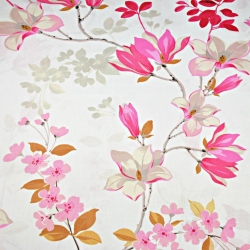 Baumwolle 100% Magnolienblüten rosa auf weißem Hintergrund - 220cm  
