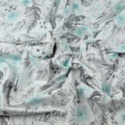 Baumwolle 100% Eustoma Blumen mint-grau auf weißem Hintergrund