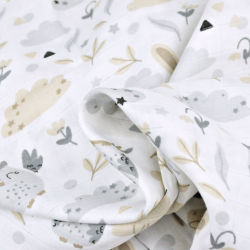 Baumwoll-Musselin - Eulen mit Kaninchen in beige-grau auf weißem Hintergrund  