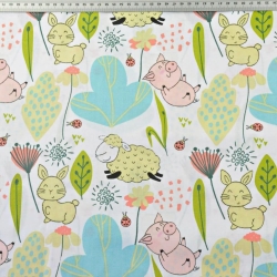 Baumwolle 100% Schweinchen mit Schafen auf der Wiese auf weißem Hintergrund  