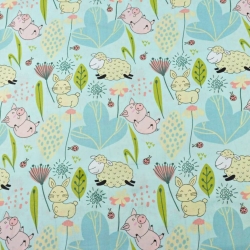 Baumwolle 100% Schweinchen mit Schafen auf der Wiese auf hellmintgrünem Hintergrund  