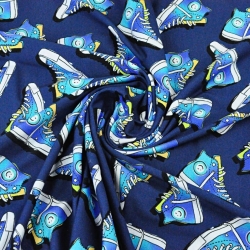 Jersey-Stoff Digitaldruck - Turnschuhe auf navy Hintergrund  