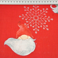 Baumwolle 100% Weihnachtsmuster Wichtel mit silbernen Schneeflocken auf rotem Hintergrund  