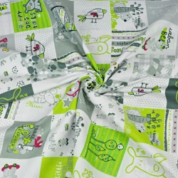 100% Baumwolle - Patchwork Tiere in grün-grau auf weißem Hintergrund  