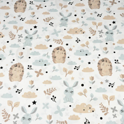 Baumwolle 100% beige Igel mit Kaninchen auf weißem Hintergrund  