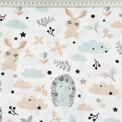 Baumwolle 100% blau-graue Igel mit Kaninchen auf weißem Hintergrund  