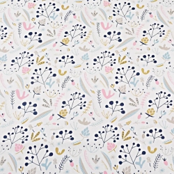 Baumwolle 100% pastellfarbene Sträucher mit Eberesche auf weißem Hintergrund  