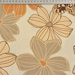 Baumwolle 100% große Blumen beige-orange auf vanillefarbenem Hintergrund  