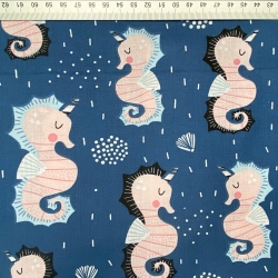 Baumwolle 100% Seepferdchen auf hellblauem Hintergrund  