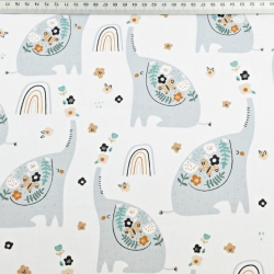 Baumwolle 100% Elefanten grau mit Blümchen auf weißem Hintergrund