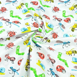 Baumwolle 100% Bunte Insekten und Schnecken auf weißem Hintergrund  