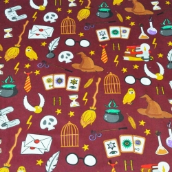 Baumwolle 100% magische Gadgets auf bordeauxfarbenem Hintergrund  