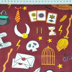 Baumwolle 100% magische Gadgets auf bordeauxfarbenem Hintergrund  