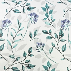 Baumwolle 100% lila Blumen mit smaragd-grünen Blättern auf weißem Hintergrund  