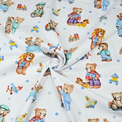 Baumwolle 100% Plüschbären mit Spielzeugen auf weißem Hintergrund  