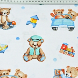 Baumwolle 100% Plüschbären mit Spielzeugen auf weißem Hintergrund  