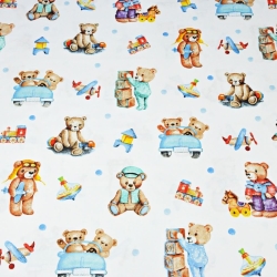 Baumwolle 100% Plüschbären mit Spielzeugen auf weißem Hintergrund  