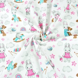 Baumwolle 100% Kaninchen in rosa-türkis-grau mit Wolken auf weißem Hintergrund  