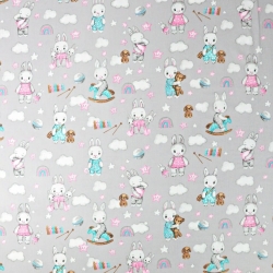 Baumwolle 100% Kaninchen in rosa-türkis-grau mit Wolken auf grauem Hintergrund  