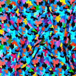 Jersey-Stoff Digitaldruck - bunte Camouflage auf blauem Hintergrund  