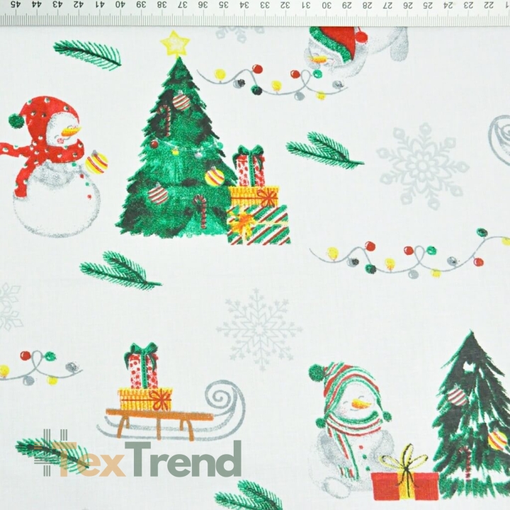 Baumwolle 100% Weihnachtsmuster Schneemänner mit Schlitten auf weißem Hintergrund  