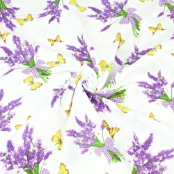 Baumwolle 100% Lavendelblumen mit Schmetterlingen auf weißem Hintergrund  