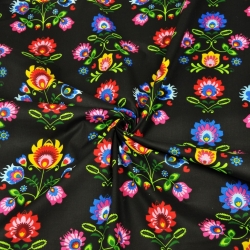 Baumwolle 100% Łowicz Muster in Reihen auf schwarzem Hintergrund  