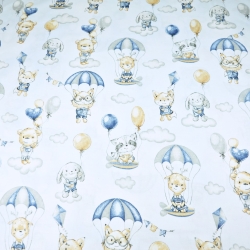 Baumwolle 100% Kuscheltiere mit Fallschirmen beige-blau auf hellgrau-blauem Hintergrund  