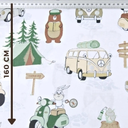 Baumwolle 100% Camping braun-grün auf weißem Hintergrund  