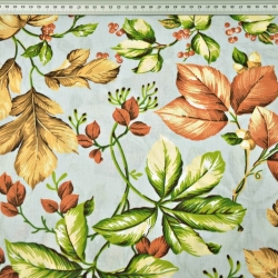 Baumwolle 100% Blätter und Zweige der Vogelbeere im Herbst auf grauem Hintergrund  