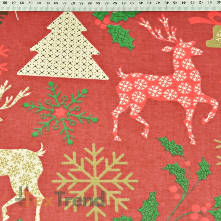 Baumwolle 100% Weihnachtsmuster Rehe mit Tannenbäumen auf rotem Hintergrund  