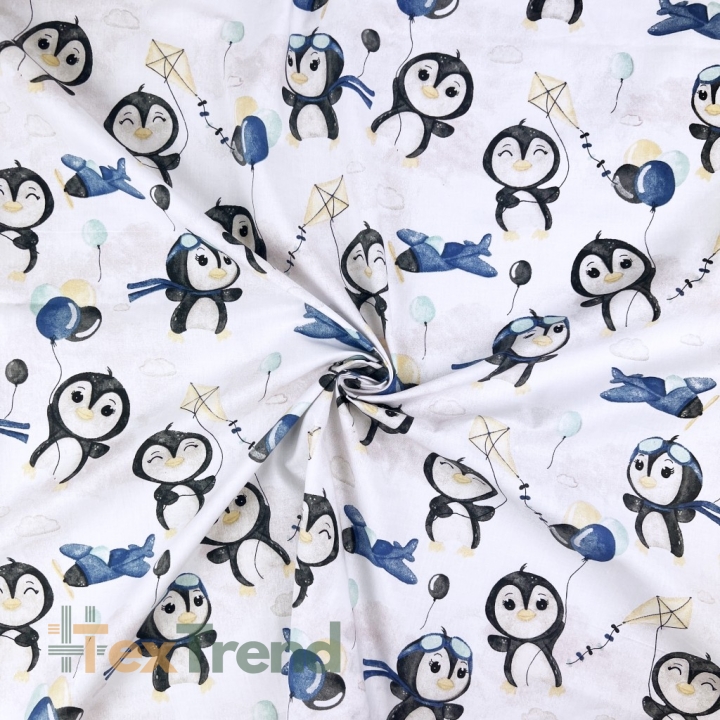 Baumwolle 100% Pinguine mit Luftballons blau auf weißem Hintergrund  