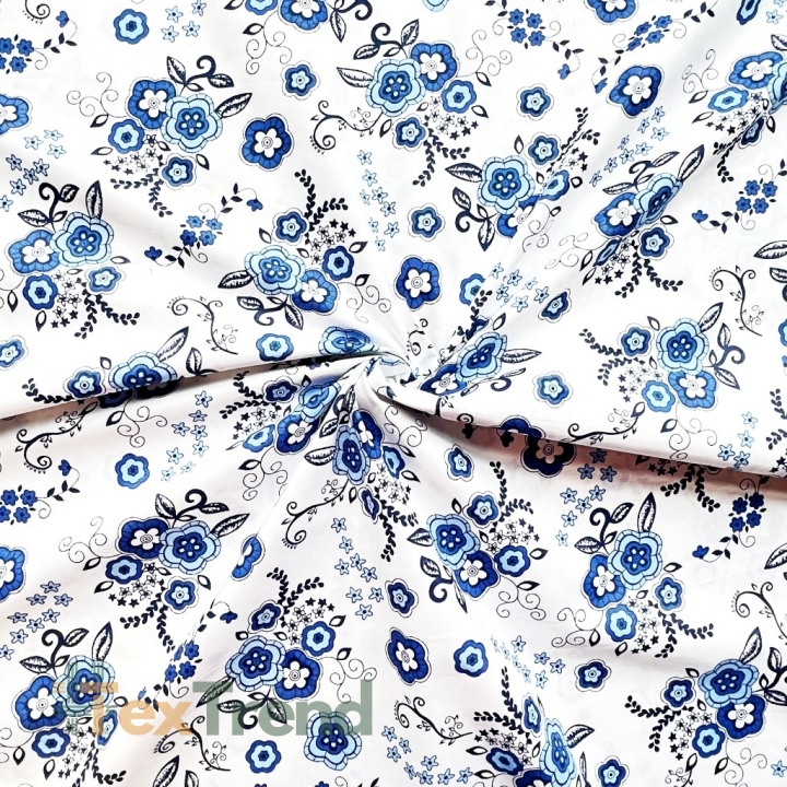 Baumwolle 100% folkloristische Blumen blau auf weißem Hintergrund  