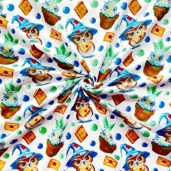 Baumwolle 100% magische Eulen und Mandragoren auf weißem Hintergrund  