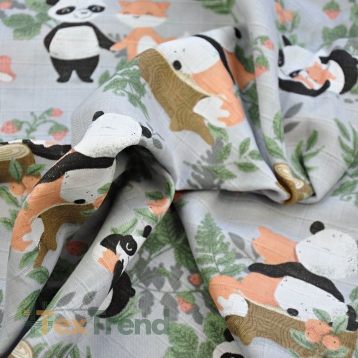 Baumwoll-Musselin mit Pandas und Füchsen auf grauem Hintergrund  