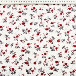 100% Baumwolle mit mini bordeauxfarbenen Rosen auf weißem Hintergrund  