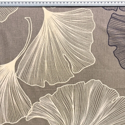 Baumwolle 100% Ginkgo-Blätter auf beigem Hintergrund  