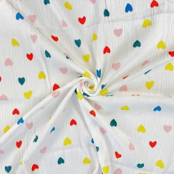 Musselin Double Gauze bedruckt mit bunten Herzen  