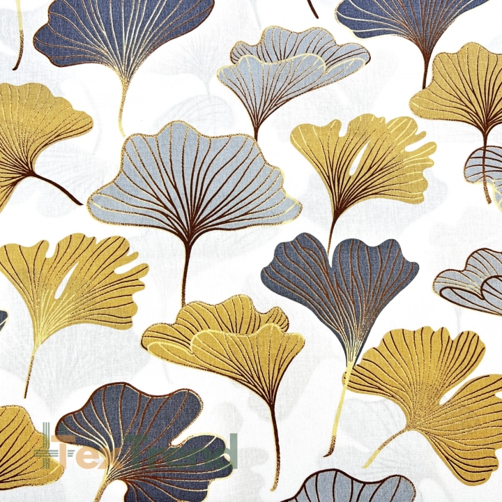 100% Baumwolle mit Ginkgo in grau-gold auf weißem Hintergrund
