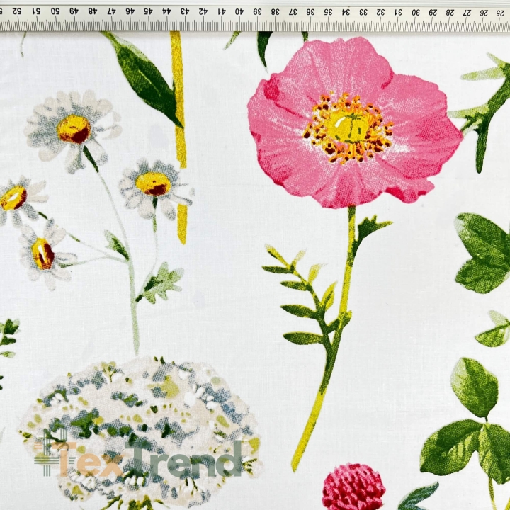100% Baumwolle mit großen Wiesenblumen auf weißem Hintergrund - 220cm  