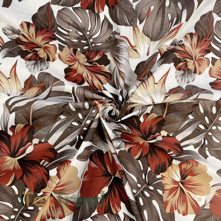 100% Baumwolle mit braun-rötlichen Hibiskusblumen  