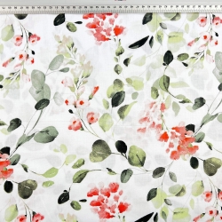 Baumwolle 100% Eukalyptusblätter mit roten Blumen auf weißem Hintergrund  