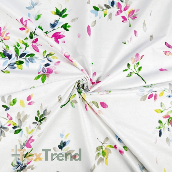 100% Baumwolle mit bunten Zweigen und Blumen auf weißem Hintergrund  