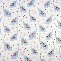 100% Baumwolle mit blauen Elefanten und Blumen auf weißem Hintergrund  