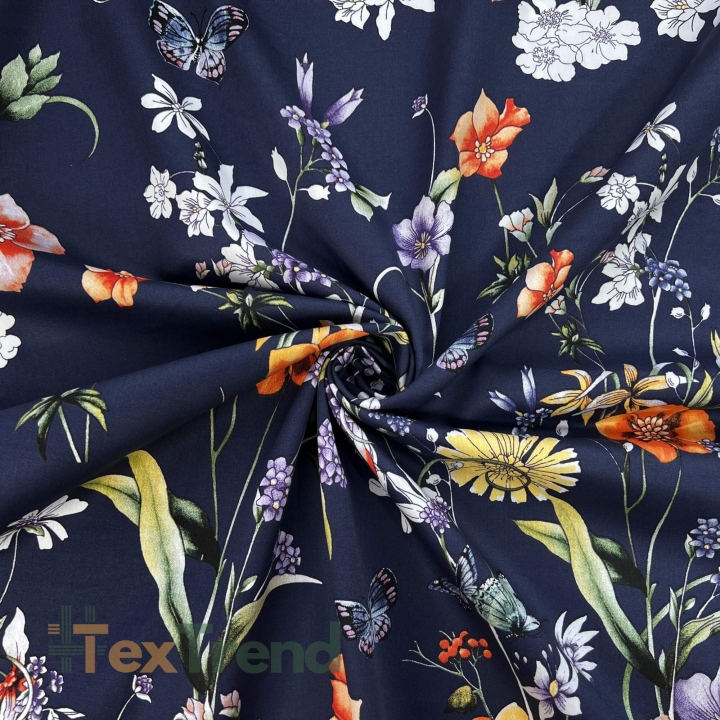 Baumwolle Satin gemustert Blumen orange auf dunkelblauem Hintergrund  
