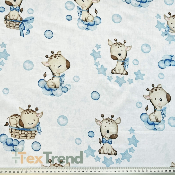 Baumwolle 100% Baby-Giraffen beige auf weiß-blauem Hintergrund  