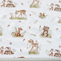 100% Baumwolle Reh und Tiere auf der Wiese auf weißem Hintergrund  