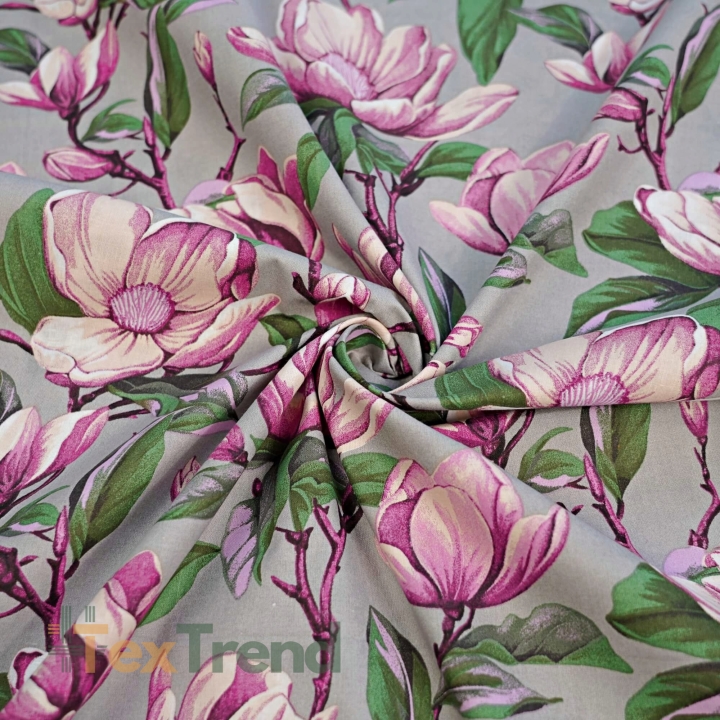Baumwolle 100% Magnolienblumen rosa auf grauem Hintergrund  