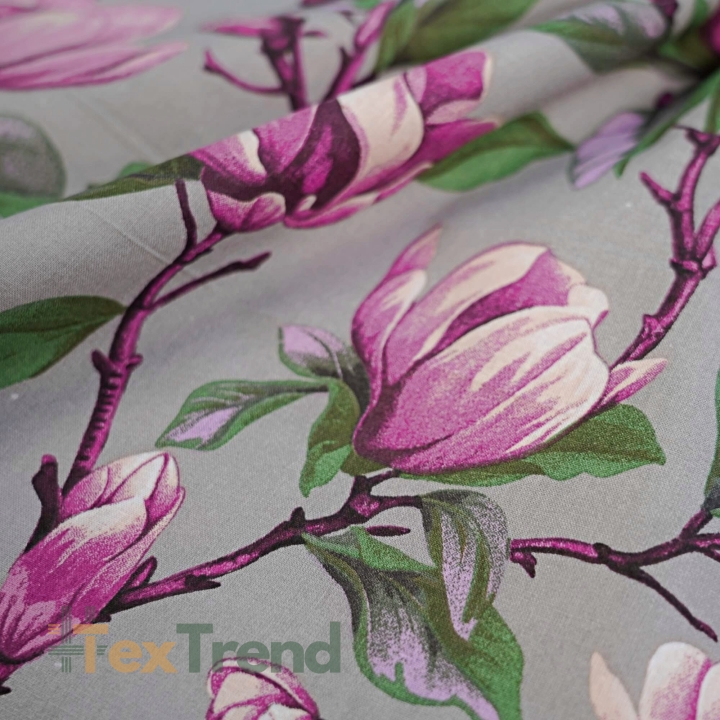 Baumwolle 100% Magnolienblumen rosa auf grauem Hintergrund  